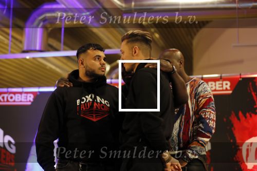 Almere 26 september 2019
Presentatie influencer boxing avond in sportcentrum Almere.