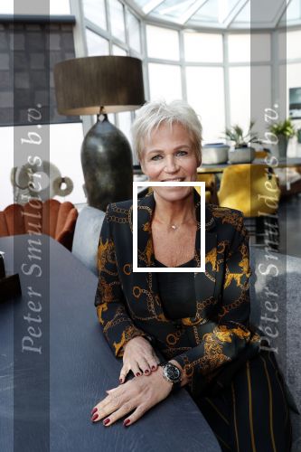 Zwijndrecht 3 november 2019
Caroline v Eeden werkt een dag bij interieurwinkel Josi .