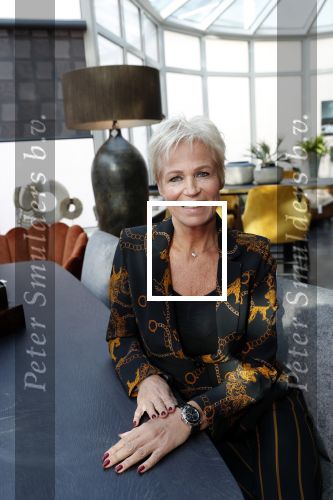 Zwijndrecht 3 november 2019
Caroline v Eeden werkt een dag bij interieurwinkel Josi .