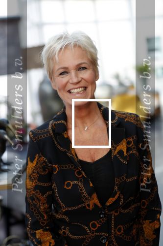 Zwijndrecht 3 november 2019
Caroline v Eeden werkt een dag bij interieurwinkel Josi .