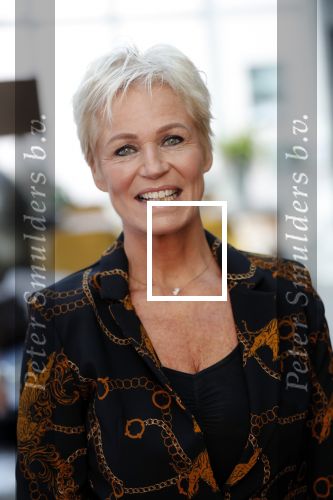 Zwijndrecht 3 november 2019
Caroline v Eeden werkt een dag bij interieurwinkel Josi .