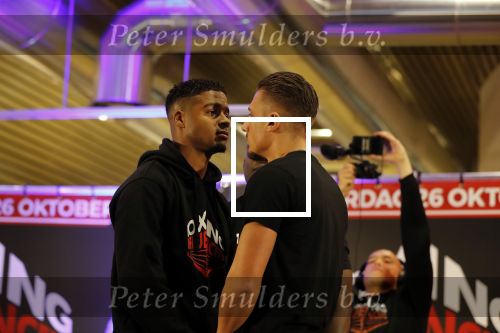 Almere 26 september 2019
Presentatie influencer boxing avond in sportcentrum Almere.
Danicio Confried VS Harry Snijders