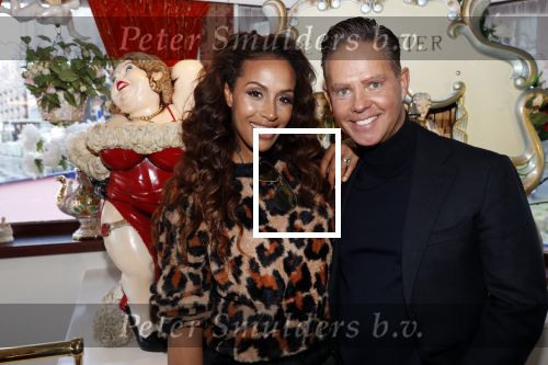 Amsterdam 30 oktober 2019
Perspresentatie Holland zingt Hazes met Jeroen v d Boom Danny de Munk Gerard Joling Samantha Steenwijk en Glennis Grace op feestboot De Jordaan.