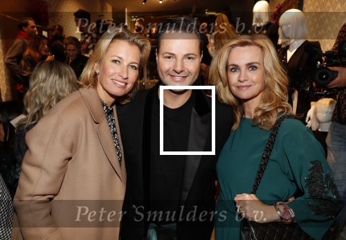 Amsterdam 12 november 2019
Presentatie en opening winkel Shoeby van Fred v Leer en Nicolette v Dam.
Daphne Deckers Fred v Leer en Anouk Smulders