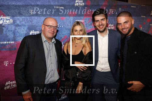 Amsterdam 30 oktober 2019
Premiere house of no Limits. David Cocheret met Fred Teeven Gaby Blaaser en Donny Roelvink