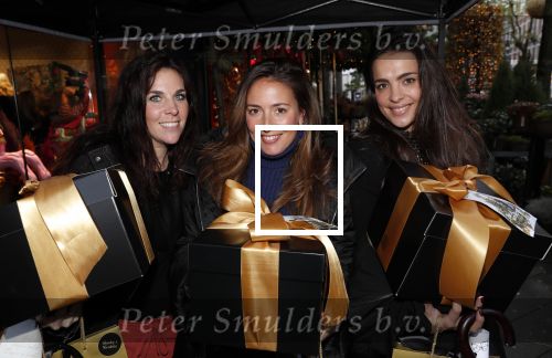 Amsterdam 12 november 2019
Presentatie en opening winkel Shoeby van Fred v Leer en Nicolette v Dam.
Deborah Leeser