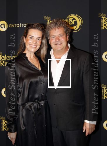 Amsterdam 9 oktober 2019
Uitreiking televizierring 2019 in AFAS Live. Dirk Zeelenberg met zijn vrouw Suus