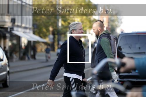 Amsterdam 31 oktober 2019
Dries Roelvink komt thuis van het sporten