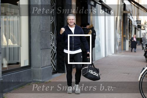 Amsterdam 31 oktober 2019
Dries Roelvink komt thuis van het sporten