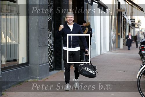 Amsterdam 31 oktober 2019
Dries Roelvink komt thuis van het sporten