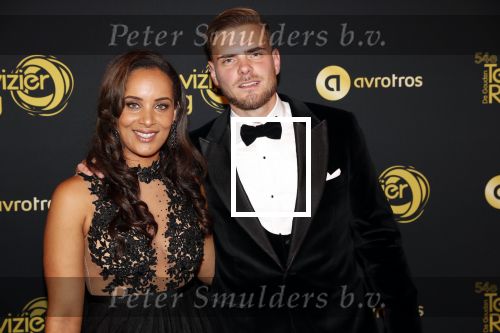 Amsterdam 9 oktober 2019
Uitreiking televizierring 2019 in AFAS Live. Dyantha Brooks met haar man