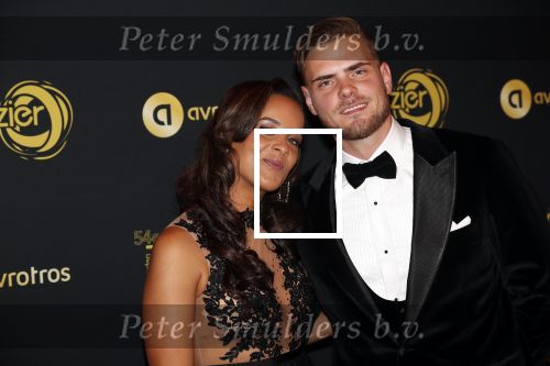 Amsterdam 9 oktober 2019
Uitreiking televizierring 2019 in AFAS Live. Dyantha Brooks met haar man