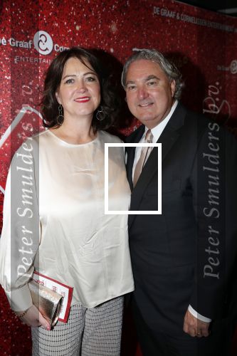Amsterdam 11 november 2019
Premiere Kinky boots in theater de Meervaart. Erwin v Lambaart met vrouw