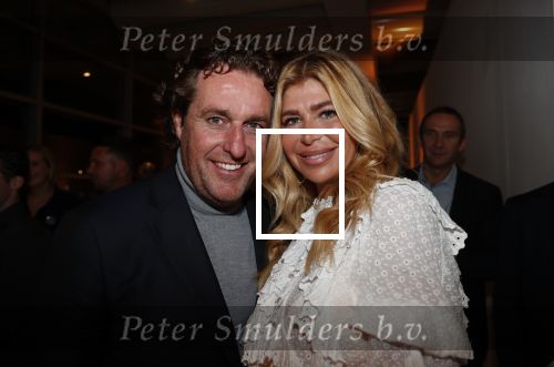 Amstelveen 1 oktober 2019
15 jaar de Esther Vergeer Foundation in het Cobra museum . Er wordt een expositie geopend van 15 fotografen waaronder oa William Rutten Estelle Cruijff Klaasjan v d Weij Patty Brard Isa Hoes Marco Borsato Sacha de Boer Klaas v Kruistem en Edwin Smulders. Anouk Smulders presenteert het en Prinses Margriet is aanwezig.
