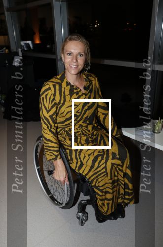 Amstelveen 1 oktober 2019
15 jaar de Esther Vergeer Foundation in het Cobra museum . Er wordt een expositie geopend van 15 fotografen waaronder oa William Rutten Estelle Cruijff Klaasjan v d Weij Patty Brard Isa Hoes Marco Borsato Sacha de Boer Klaas v Kruistem en Edwin Smulders. Anouk Smulders presenteert het en Prinses Margriet is aanwezig.