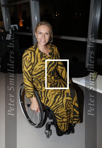 Amstelveen 1 oktober 2019
15 jaar de Esther Vergeer Foundation in het Cobra museum . Er wordt een expositie geopend van 15 fotografen waaronder oa William Rutten Estelle Cruijff Klaasjan v d Weij Patty Brard Isa Hoes Marco Borsato Sacha de Boer Klaas v Kruistem en Edwin Smulders. Anouk Smulders presenteert het en Prinses Margriet is aanwezig.