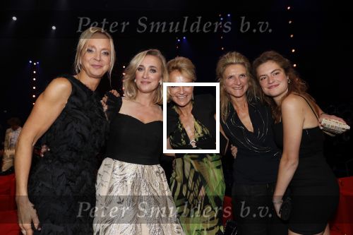 Amsterdam 9 oktober 2019
Uitreiking televizierring 2019 in AFAS Live. Eva Jinek kwam met haar manager Kristien v Dillen