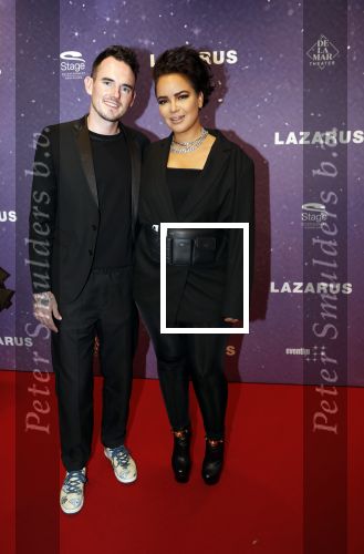 Amsterdam 13 oktober 2019
Premiere Lazarus in het deLamar theater. Eva Simons met vriend