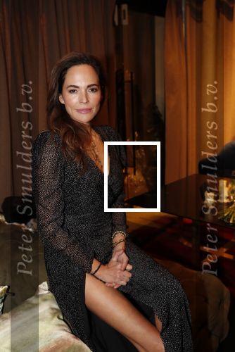 Amsterdam 12 november 2019
lancering van het boek Two Faces van Ali Pirayesh in the Dutchess.
Evelyn Struik met Sander Janson en Mark Teurlings