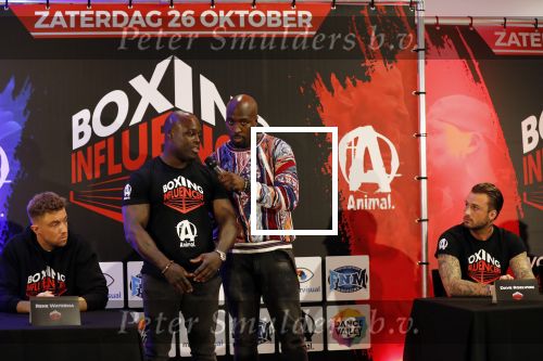 Almere 26 september 2019
Presentatie influencer boxing avond in sportcentrum Almere. Fernando Halman