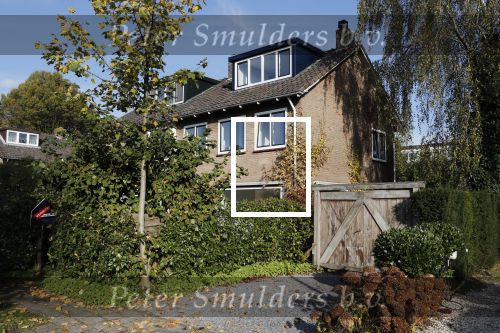 Laren 24 oktober 2019
Ferri Somogyi aan het klussen bij zijn nieuwe huis