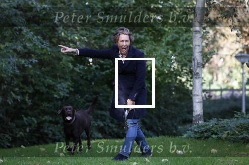 Den Haag 24 oktober 2019
Frank Jansen en Rogier Smit ( Paleis voor een prikkie) laten hun honden uit. Frank en Rogier