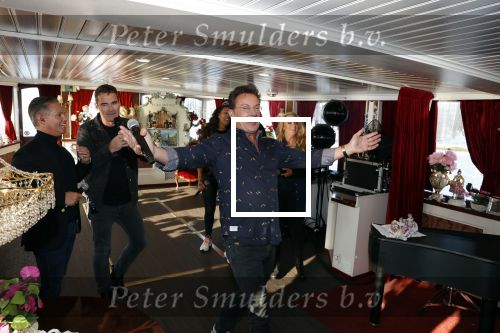 Amsterdam 30 oktober 2019
Perspresentatie Holland zingt Hazes met Jeroen v d Boom Danny de Munk Gerard Joling Samantha Steenwijk en Glennis Grace op feestboot De Jordaan.