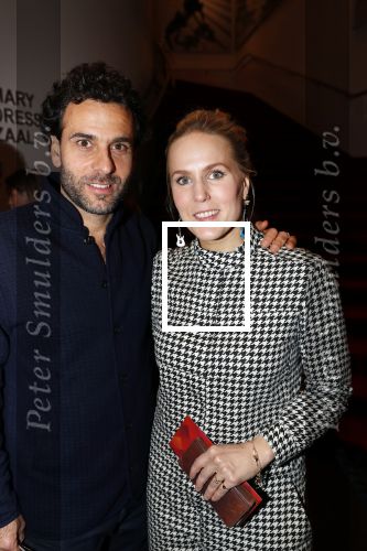 Amsterdam 6 november 2019
Premiere de verleiders in het nieuwe deLamar theater. Hadewych Minis met man