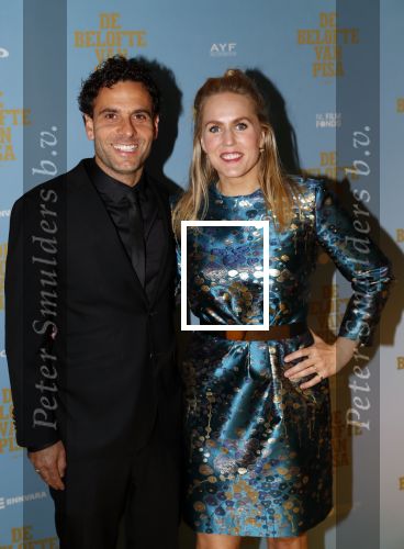 Amsterdam 7 oktober 2019
Premiere de belofte van Pisa in Tuschinski. Hadewych Minis met partner
