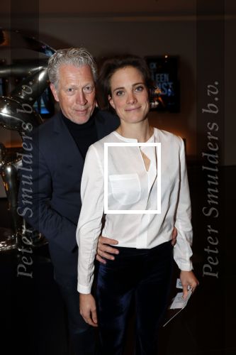 Amsterdam 6 november 2019
Premiere de verleiders in het nieuwe deLamar theater. Hajo Bruins met vriendin