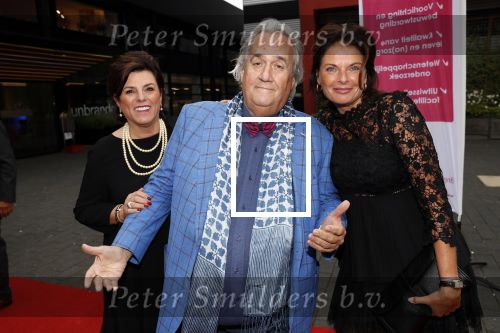 Hilversum 7 oktober 2019
Gala voor breast care foundation in studio 21. han Peekel met Maaike Barnstein en