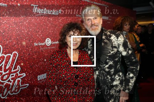 Amsterdam 11 november 2019
Premiere Kinky boots in theater de Meervaart. Henriette Tol met haar man Rob Snoek