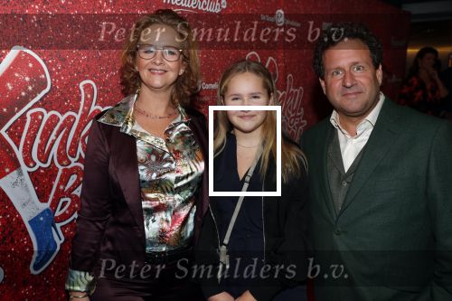 Amsterdam 11 november 2019
Premiere Kinky boots in theater de Meervaart. Hilke Bierman met haar man Thijs v Aken en dochter