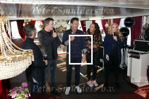 Amsterdam 30 oktober 2019
Perspresentatie Holland zingt Hazes met Jeroen v d Boom Danny de Munk Gerard Joling Samantha Steenwijk en Glennis Grace op feestboot De Jordaan.