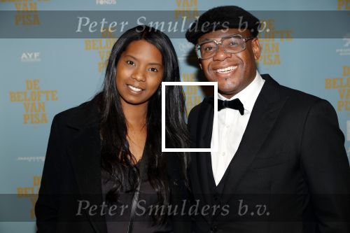 Amsterdam 7 oktober 2019
Premiere de belofte van Pisa in Tuschinski. Howard Komproe met  Cyanne Toebes