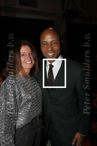 Amsterdam 3 oktober 2019
Modeshow Tommy Driessen in hotel Krasnapolsky. Humberto Tan met zijn vrouw ineke en partner Tommt