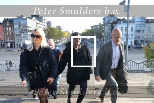 Antwerpen, 10 Oktober 2019
Imanuelle Grives met een vriendin en haar advocaat  John Maes