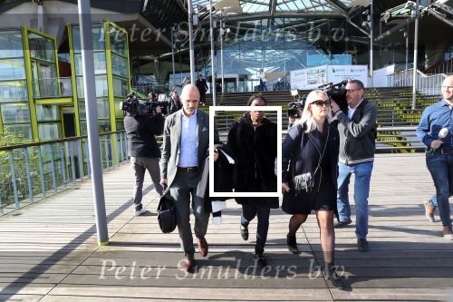 Antwerpen, 10 Oktober 2019
Imanuelle Grives met een vriendin en haar advocaat  John Maes