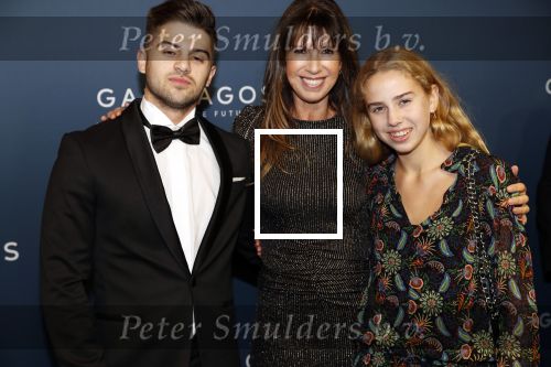 Amsterdam 28 oktober 2019
Premiere Galapagos in Tuschinski. Isa Hoes met haar kinderen