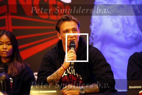 Almere 26 september 2019
Presentatie influencer boxing avond in sportcentrum Almere. Jaimy Dorenbosch