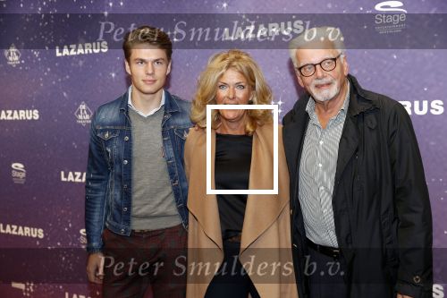 Amsterdam 13 oktober 2019
Premiere Lazarus in het deLamar theater. Jan Slagter met vrouw en zoon