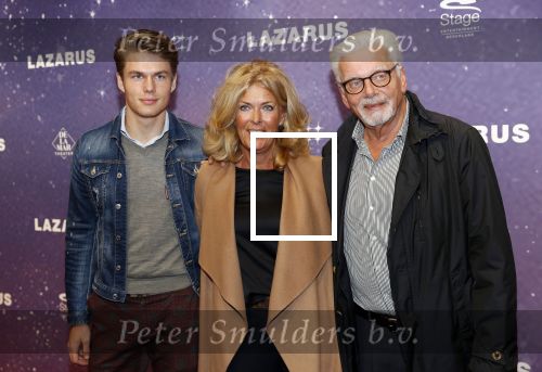 Amsterdam 13 oktober 2019
Premiere Lazarus in het deLamar theater. Jan Slagter met vrouw en zoon