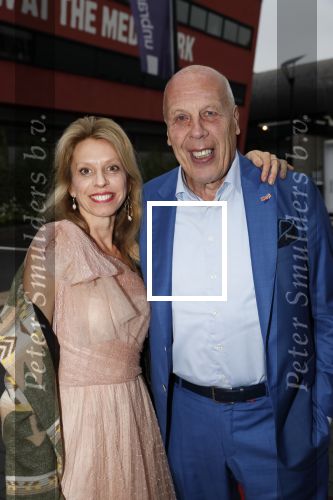 Hilversum 7 oktober 2019
Gala voor breast care foundation in studio 21. Jan Smit met dochter