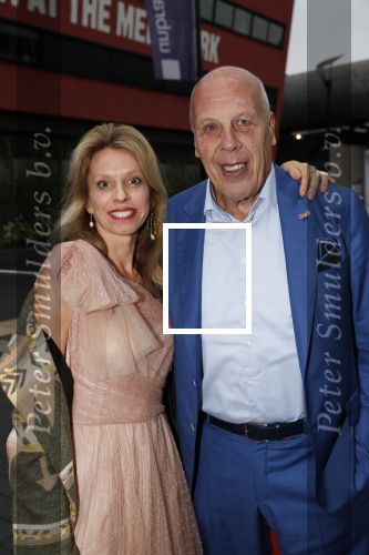 Hilversum 7 oktober 2019
Gala voor breast care foundation in studio 21. Jan Smit met dochter
