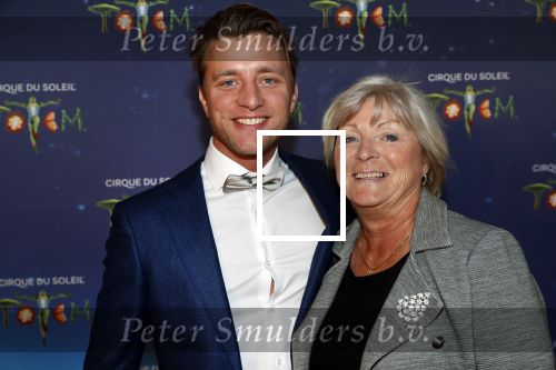 Den Haag 13 september 2019
Premiere Cirque du Soleil op het malieveld in Den Haag. Jan Versteegh kwam met zijn moeder