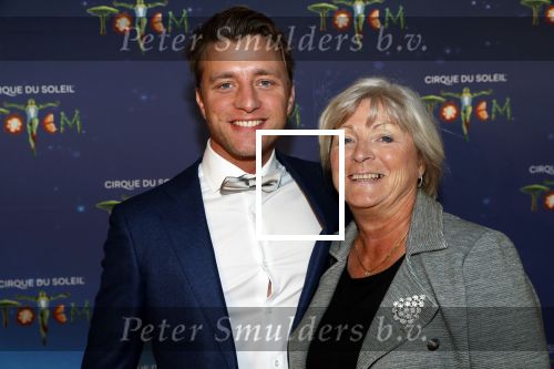 Den Haag 13 september 2019
Premiere Cirque du Soleil op het malieveld in Den Haag. Jan Versteegh kwam met zijn moeder