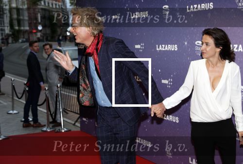 Amsterdam 13 oktober 2019
Premiere Lazarus in het deLamar theater. Jeroen Pauw kwam met zijn vriendin en kwam op de loper ex vriendin Manuela Kemp tegen