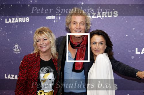 Amsterdam 13 oktober 2019
Premiere Lazarus in het deLamar theater. Jeroen Pauw kwam met zijn vriendin en kwam op de loper ex vriendin Manuela Kemp tegen