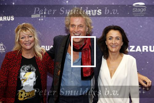 Amsterdam 13 oktober 2019
Premiere Lazarus in het deLamar theater. Jeroen Pauw kwam met zijn vriendin en kwam op de loper ex vriendin Manuela Kemp tegen