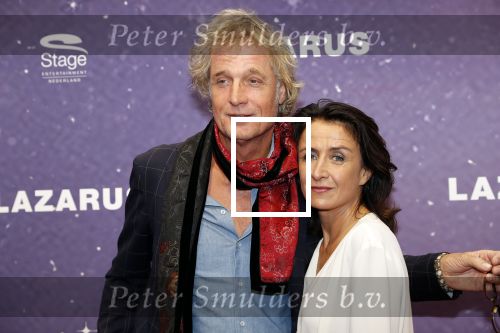 Amsterdam 13 oktober 2019
Premiere Lazarus in het deLamar theater. Jeroen Pauw kwam met zijn vriendin en kwam op de loper ex vriendin Manuela Kemp tegen